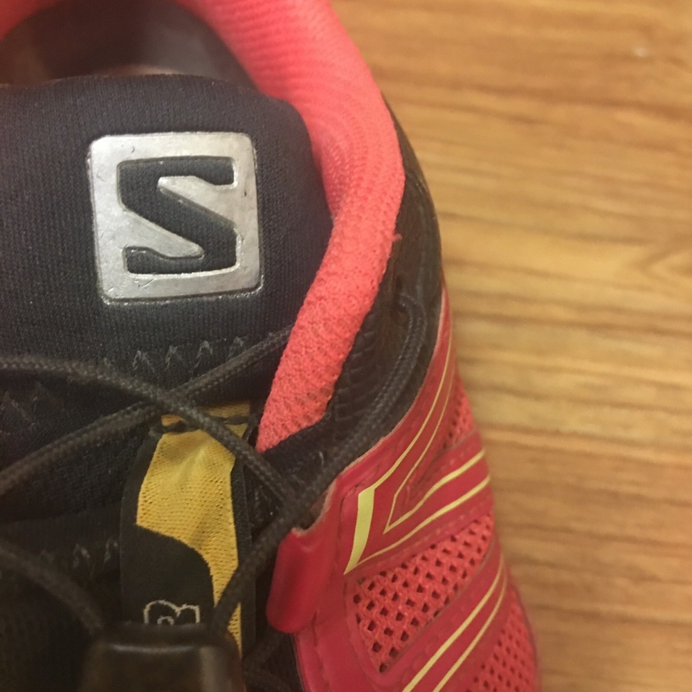 Salomon Fellraiser Black Red Hiking Trainers Gym Comfort Women's Size 8.5 - Picture 16 of 16